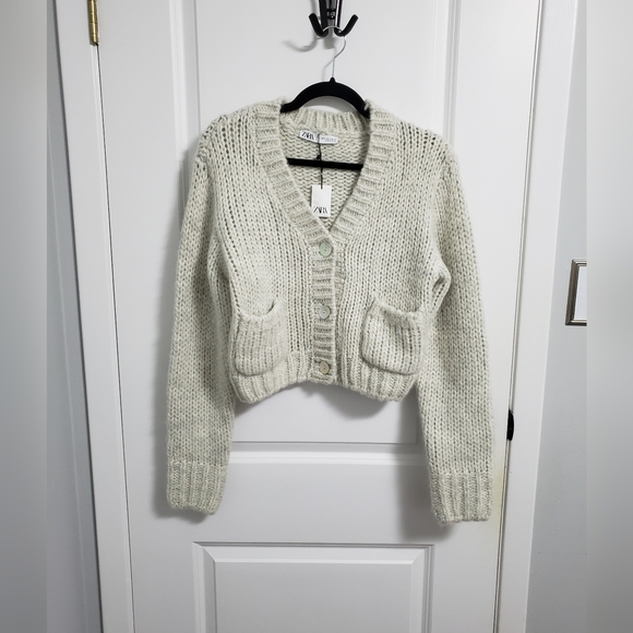 Zara Sweaters - ZARA Alpaca Wool Blend Cropped Sweater Cardigan